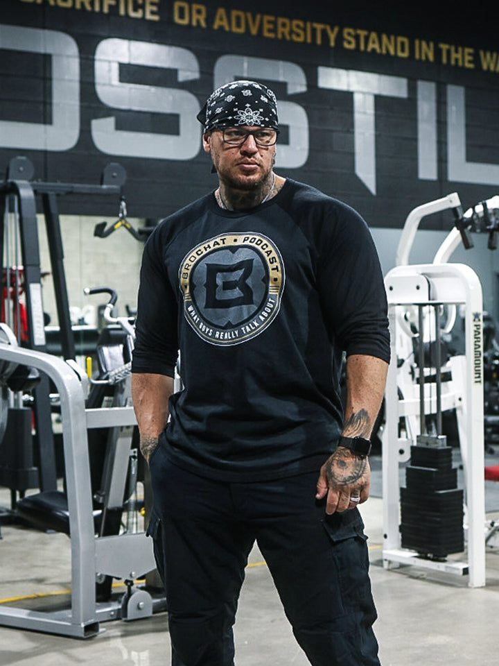 Bro Chat Raglan T-Shirt Model Ben Chow#color_black-black-heather