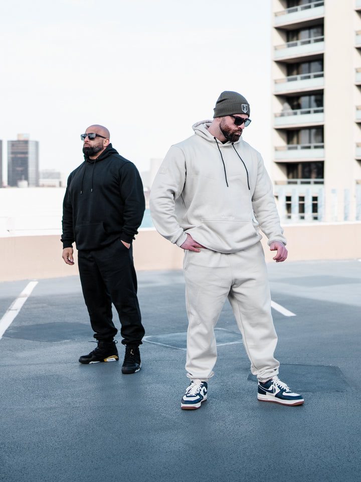 Bodybuilders Wearing Relaxed Joggers#color_black