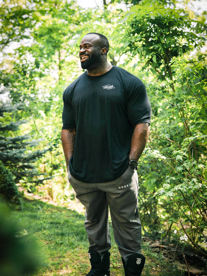 Bodybuilder wearing the Retro Select Workout T-shirt#color_black