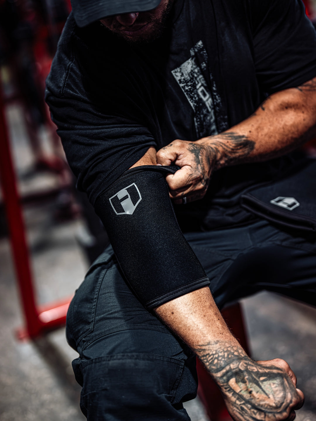 NEOPRENE ELBOW SLEEVES