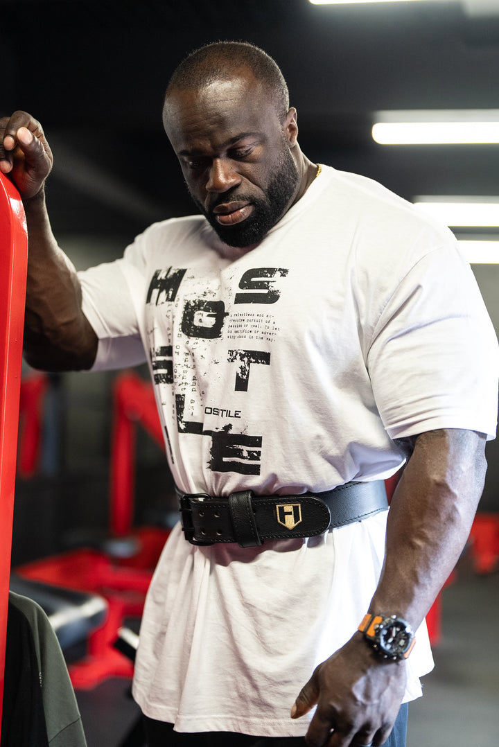 Mr. Olympia Samson Dauda wearing the Leather Weight Lifting Belt for Bodybuilding