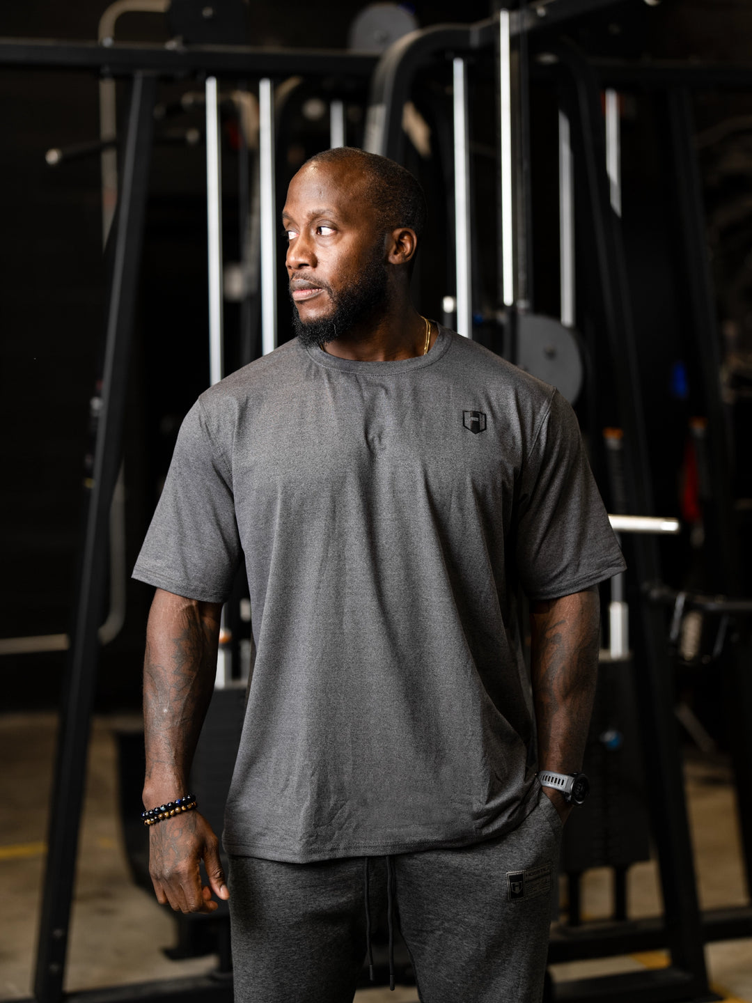 Shield Athletic Tee – Charcoal#color_charcoal