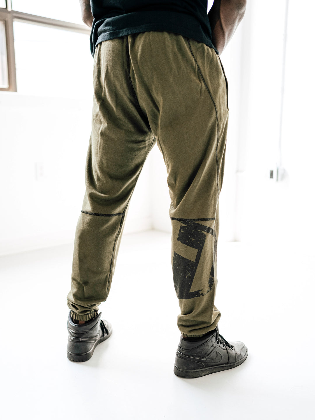 Shield Lightweight Relaxed Jogger - Military Green#color_military-green