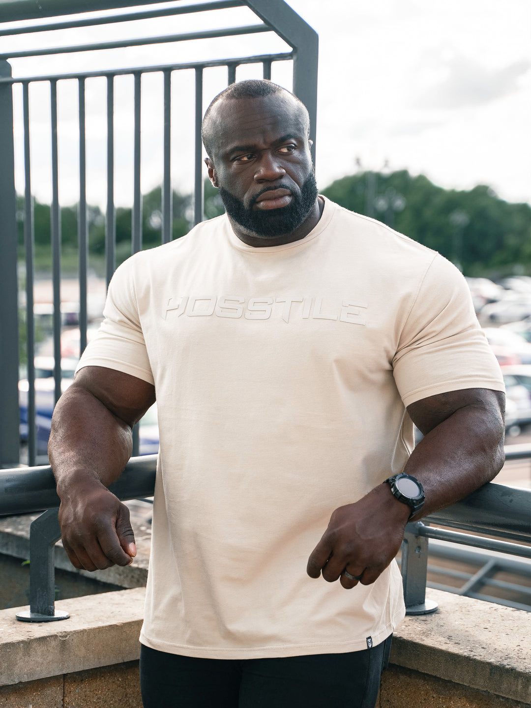 Uplift Men's Workout T-Shirt - Oatmeal - Model Bodybuilder Samson Dauda#color_oatmeal