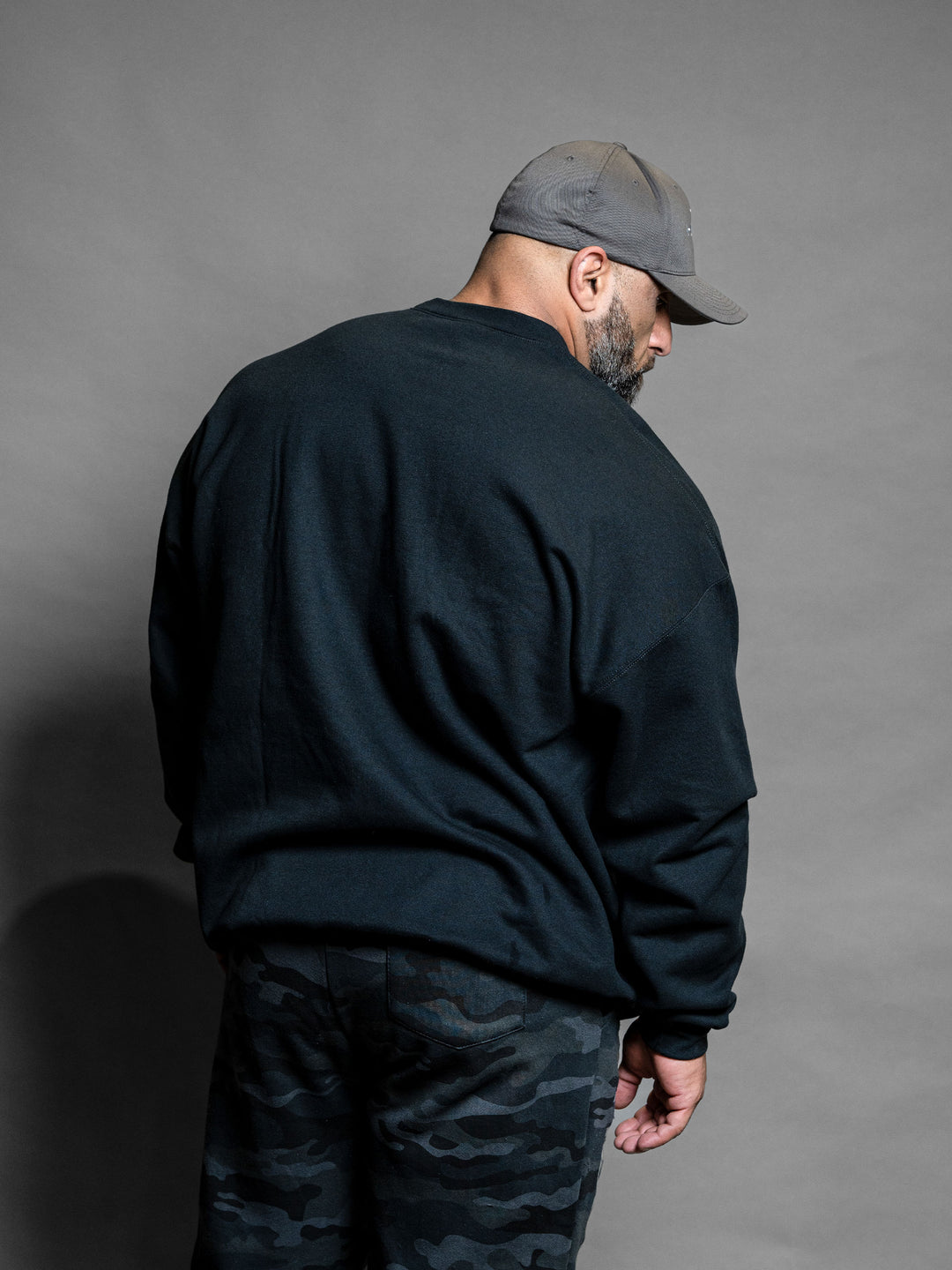 Hosstile Crew Neck Workout Sweatshirt Black - Model Bodybuilder Fouad Abiad#color_black